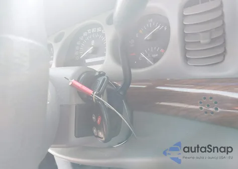 2002 Buick Lesabre Custom from USA, damaged, VIN 1G4HP54K524185497